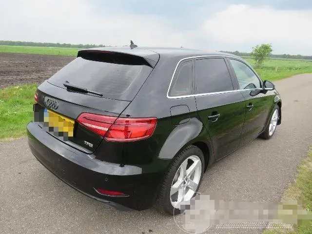 Audi A3 2018 photo 2