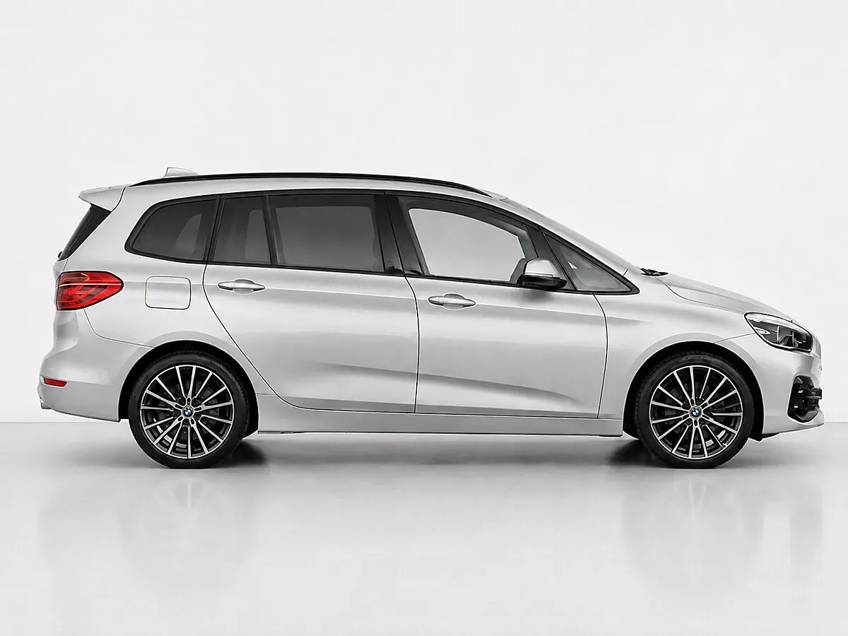 BMW 2 Series 2021 photo 2