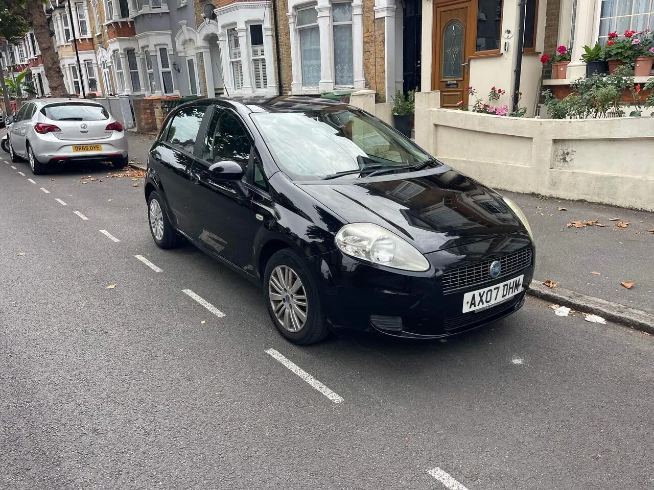 Fiat Grande Punto 2007 photo 2