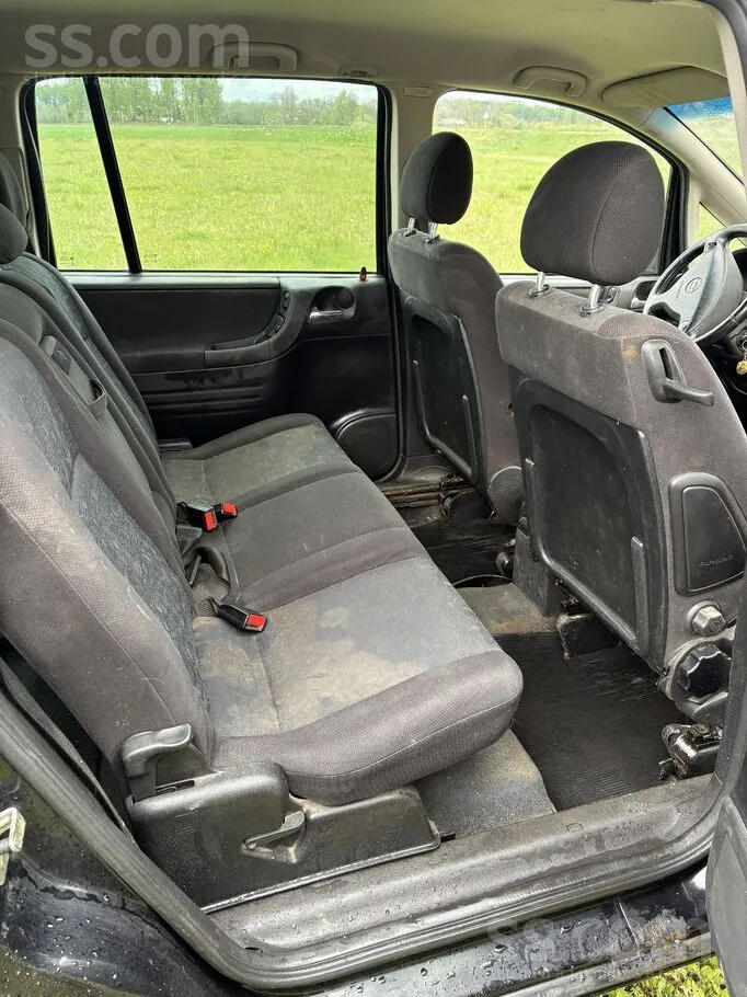 Opel Zafira 2002 photo 4