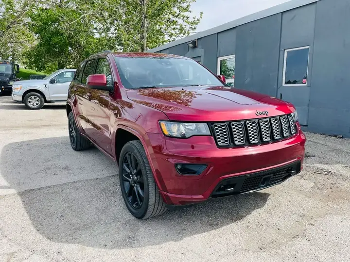 Jeep Grand Cherokee 2021 photo 3