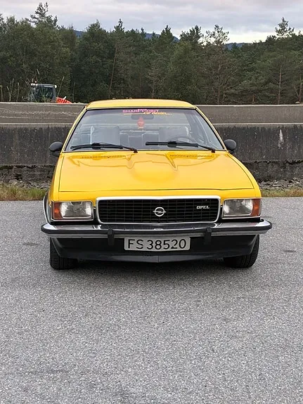 Opel Rekord 1977 photo 2