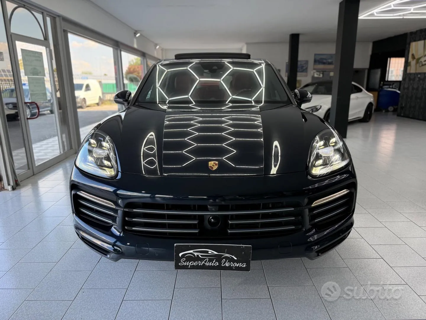 Porsche Cayenne 2019 photo 2