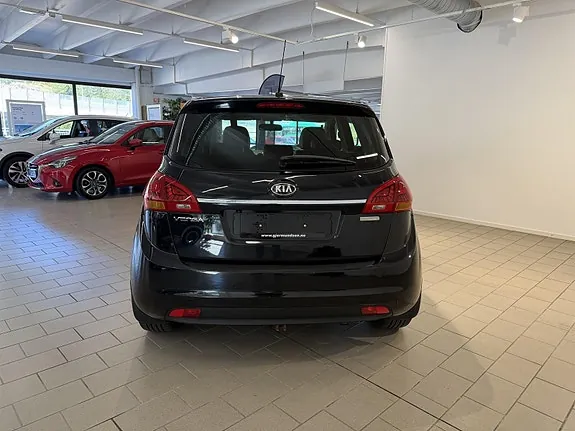 Kia Venga 2015 photo 4