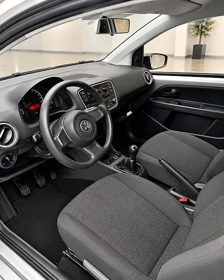 Volkswagen Up 2013 photo 3