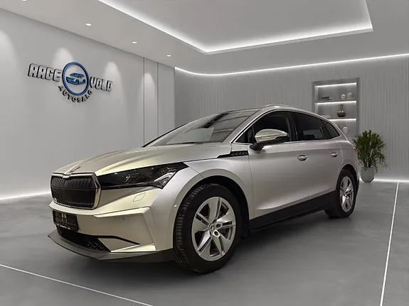Skoda Enyaq 2023 photo 3