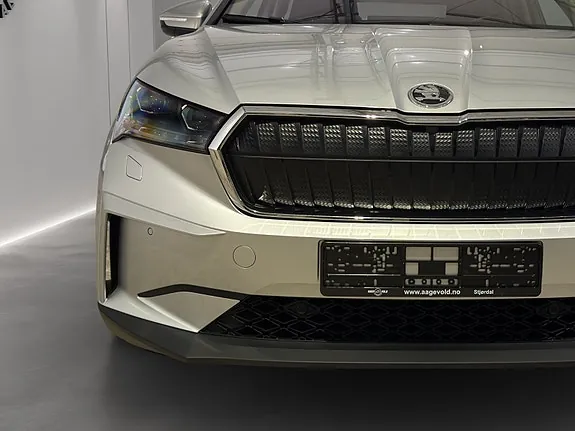 Skoda Enyaq 2023 photo 4