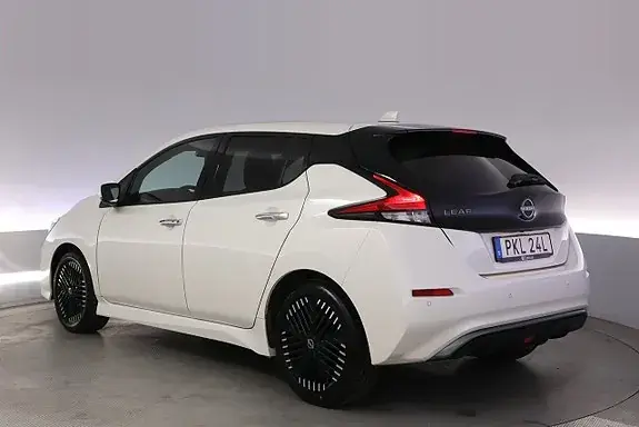 Nissan Leaf 2023 photo 4