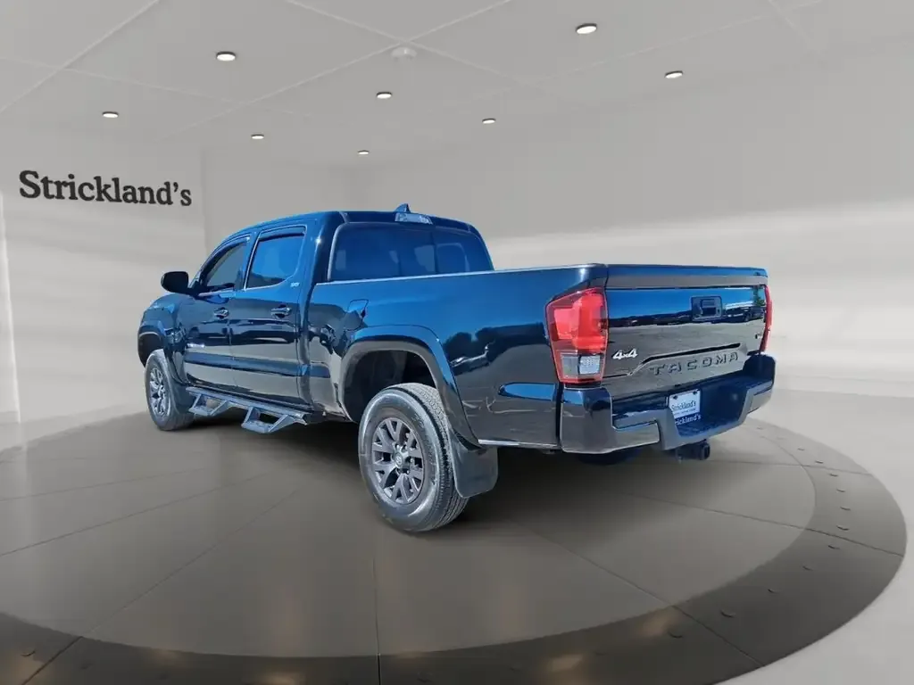 Toyota Tacoma 2023 photo 4