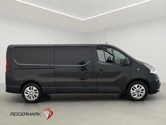 Renault Trafic 2021 photo 2