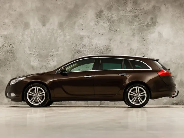 Opel Insignia 2011 photo 2
