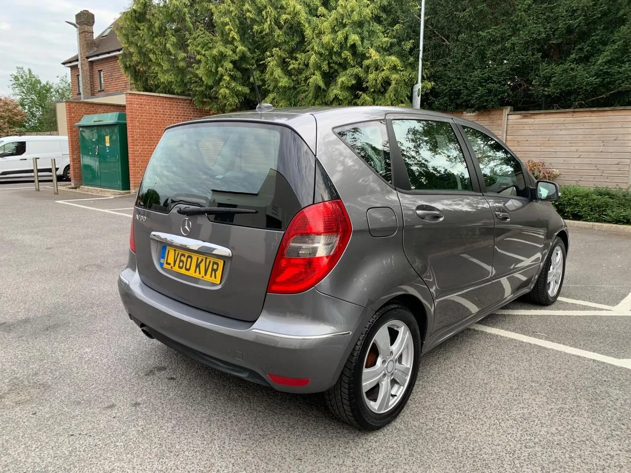 Mercedes-Benz A-Class 2010 photo 4