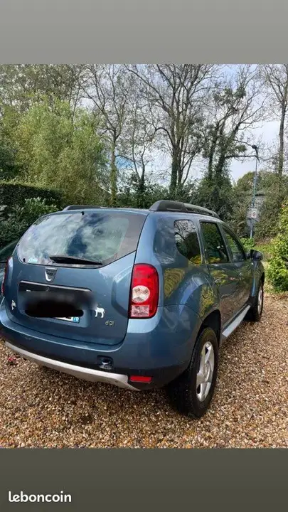 Dacia Duster 2012 photo 2