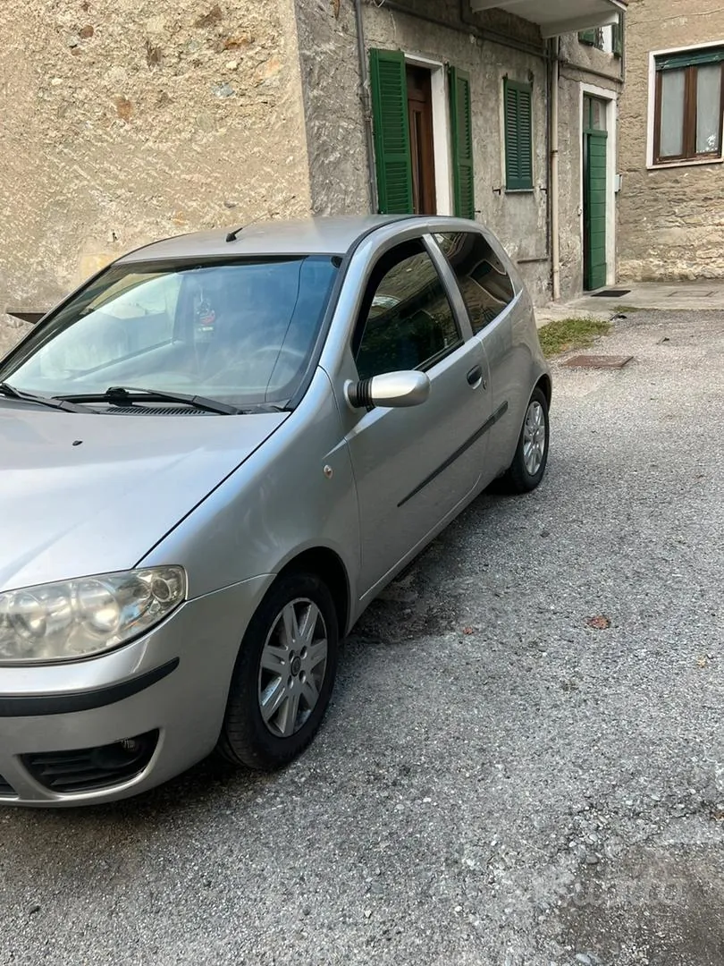 Fiat Punto 2003 photo 4
