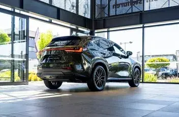 Lexus Nx 450H+ 2025 photo 4
