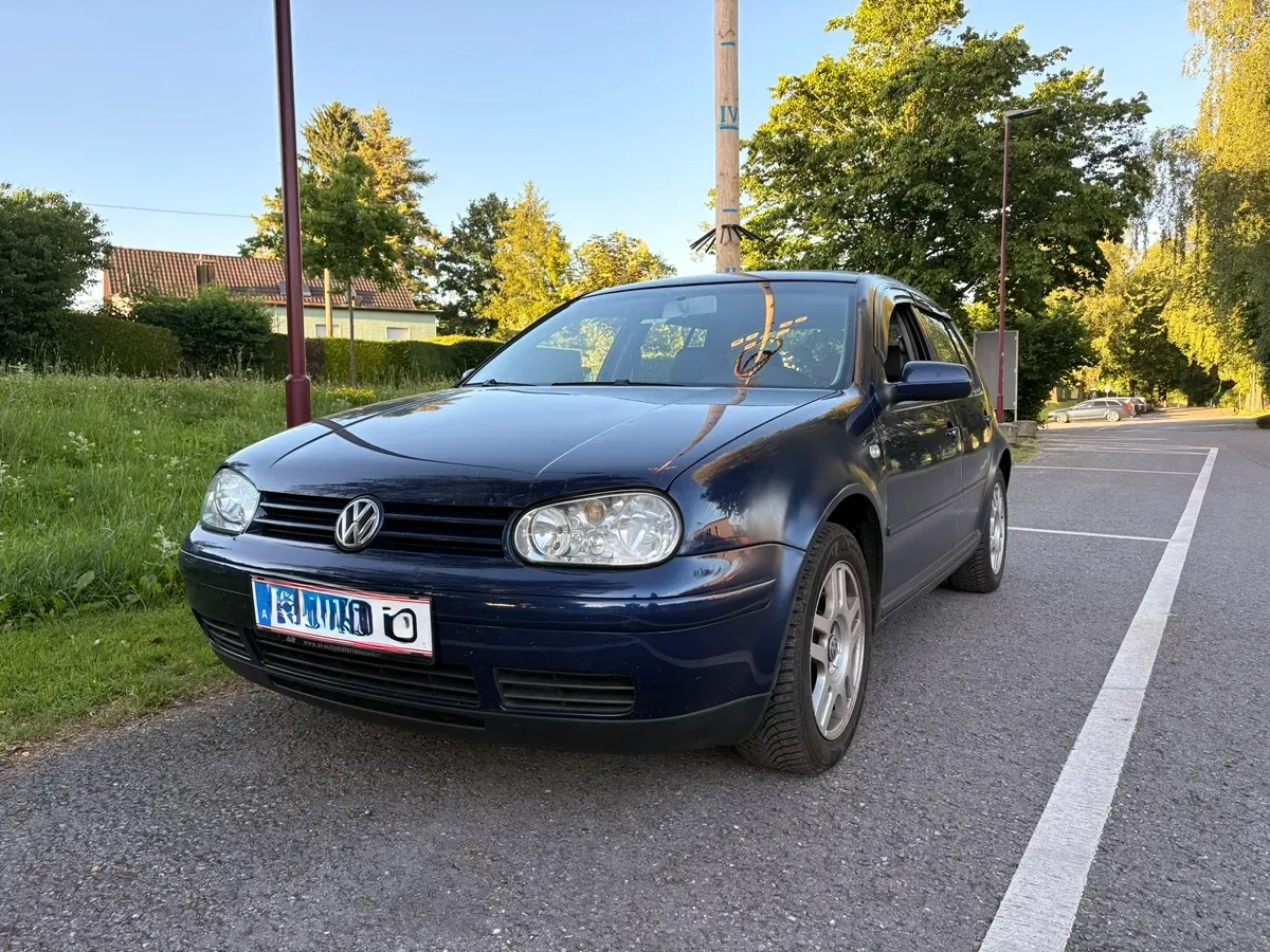 Volkswagen Golf 2003 photo 3