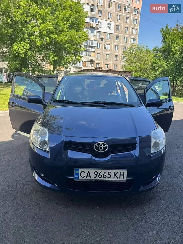 Toyota Auris