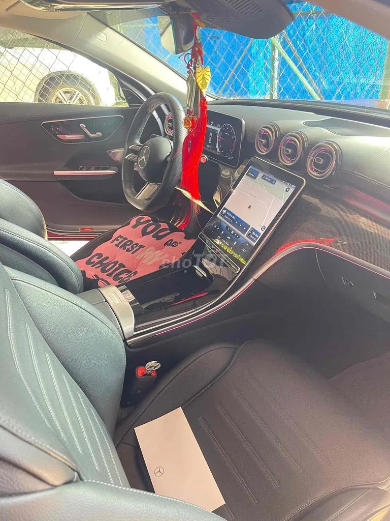 Mercedes-Benz C-Class 2023 photo 3