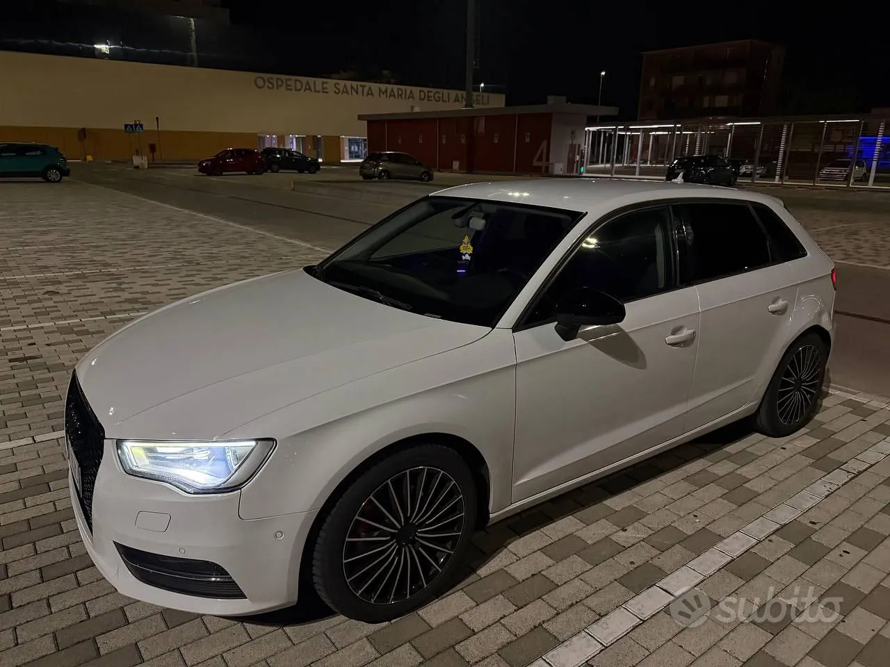 Audi A3 Sportback 2016 photo 2
