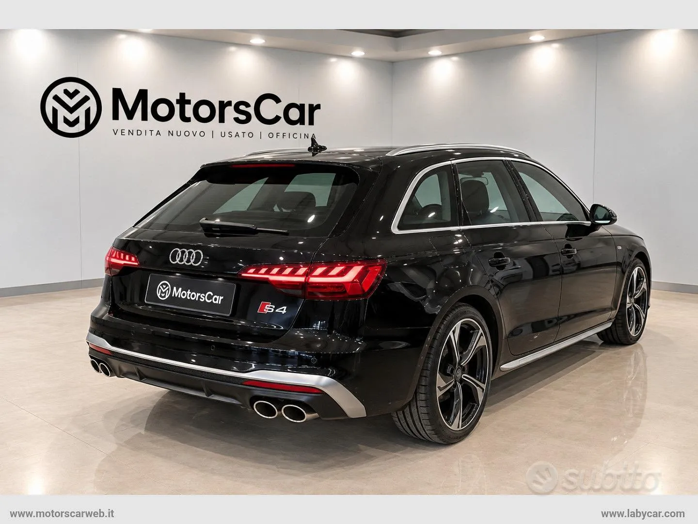 Audi A4 Avant 2023 photo 2