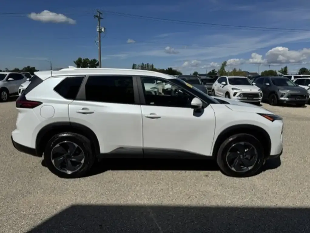 Nissan Rogue 2025 photo 4