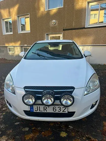 Kia Ceed 2008 photo 2