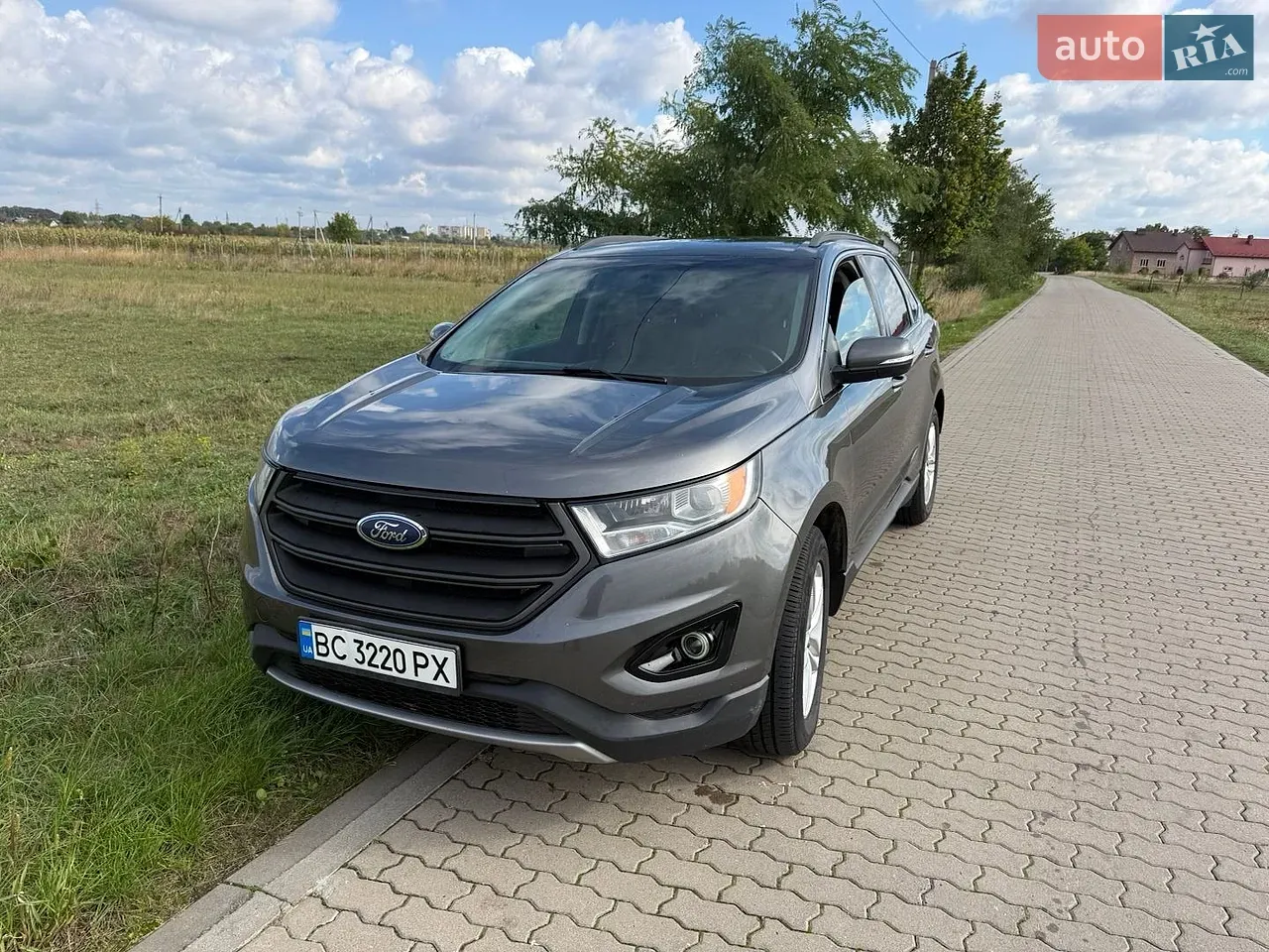 Ford Edge 2015 photo 2