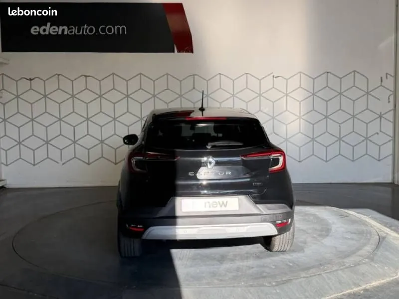 Renault Captur 2024 photo 4