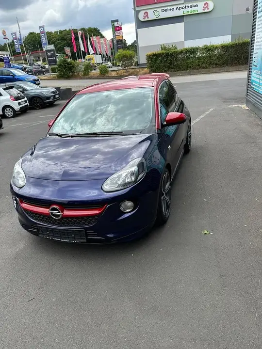 Opel Adam