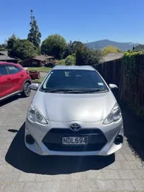Toyota Aqua 2017 photo 3