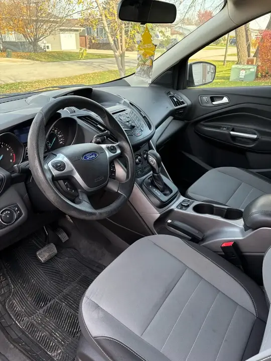 Ford Escape 2014 photo 3