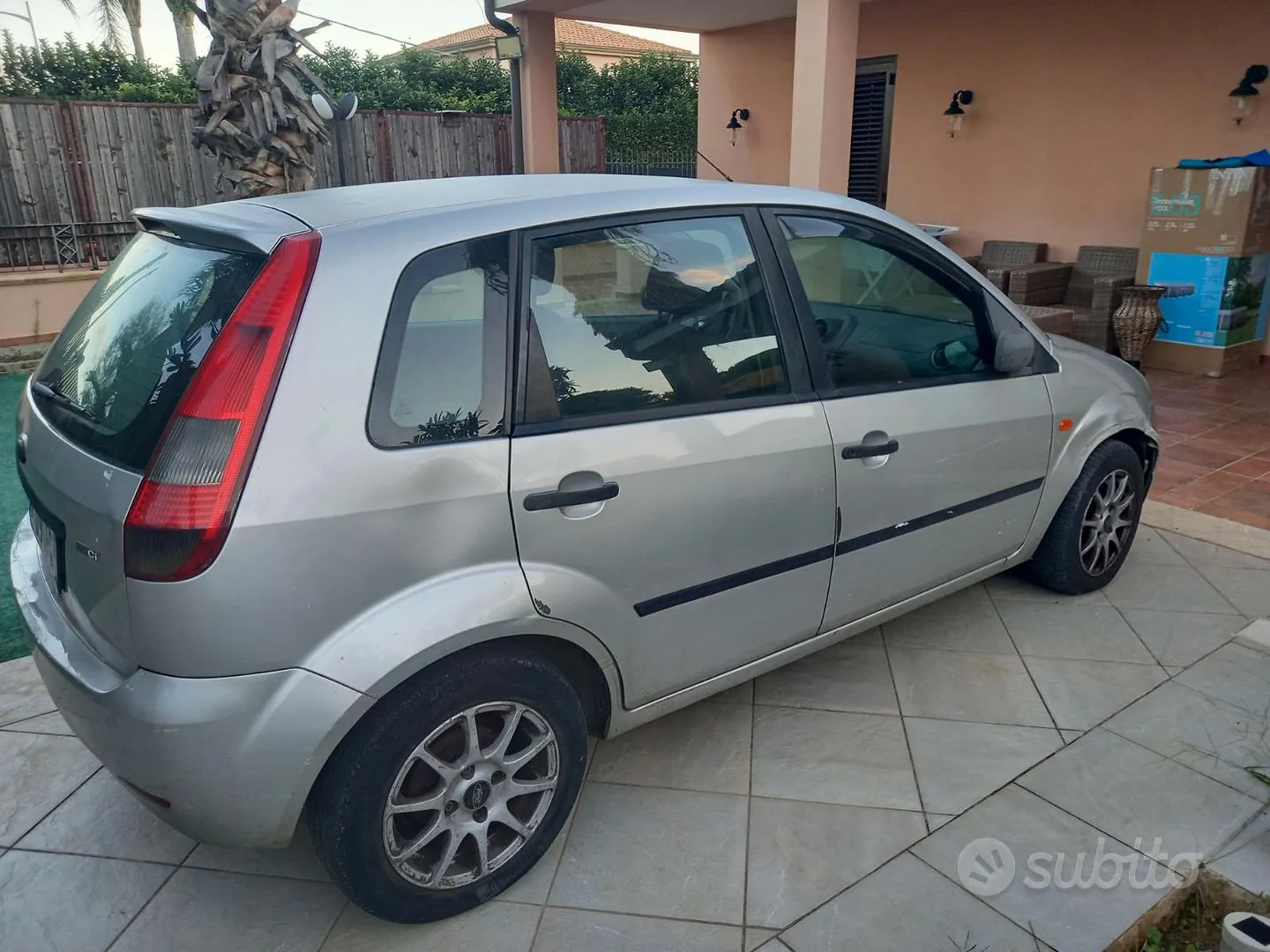 Ford Fiesta 2002 photo 3