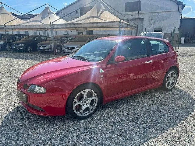 Alfa Romeo 147 2004 photo 3