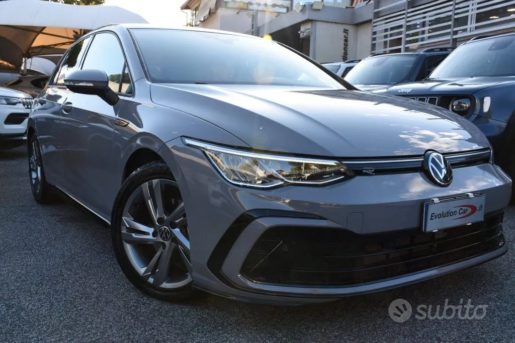 Volkswagen Golf 2021 photo 2