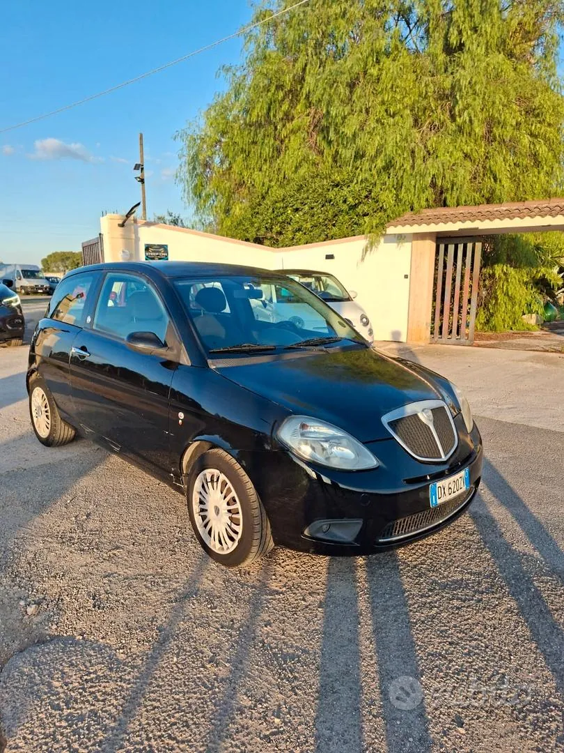 Lancia Ypsilon 2009 photo 2