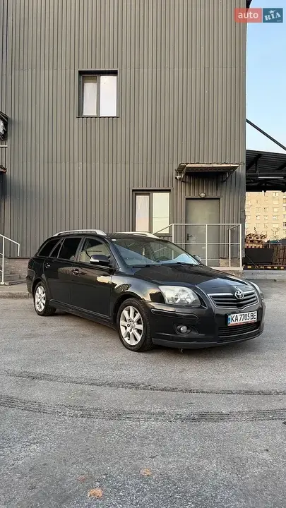 Toyota Avensis 2006 photo 4