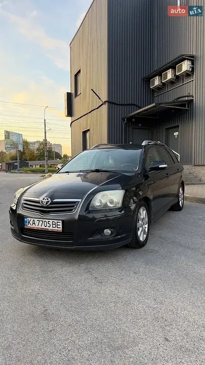 Toyota Avensis 2006 photo 2