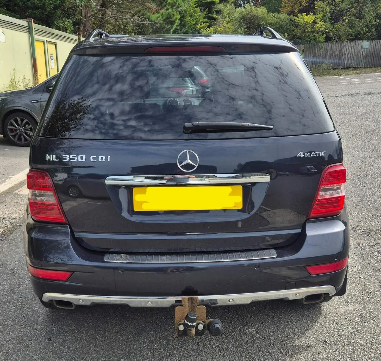 Mercedes-Benz M-Class 2011 photo 3