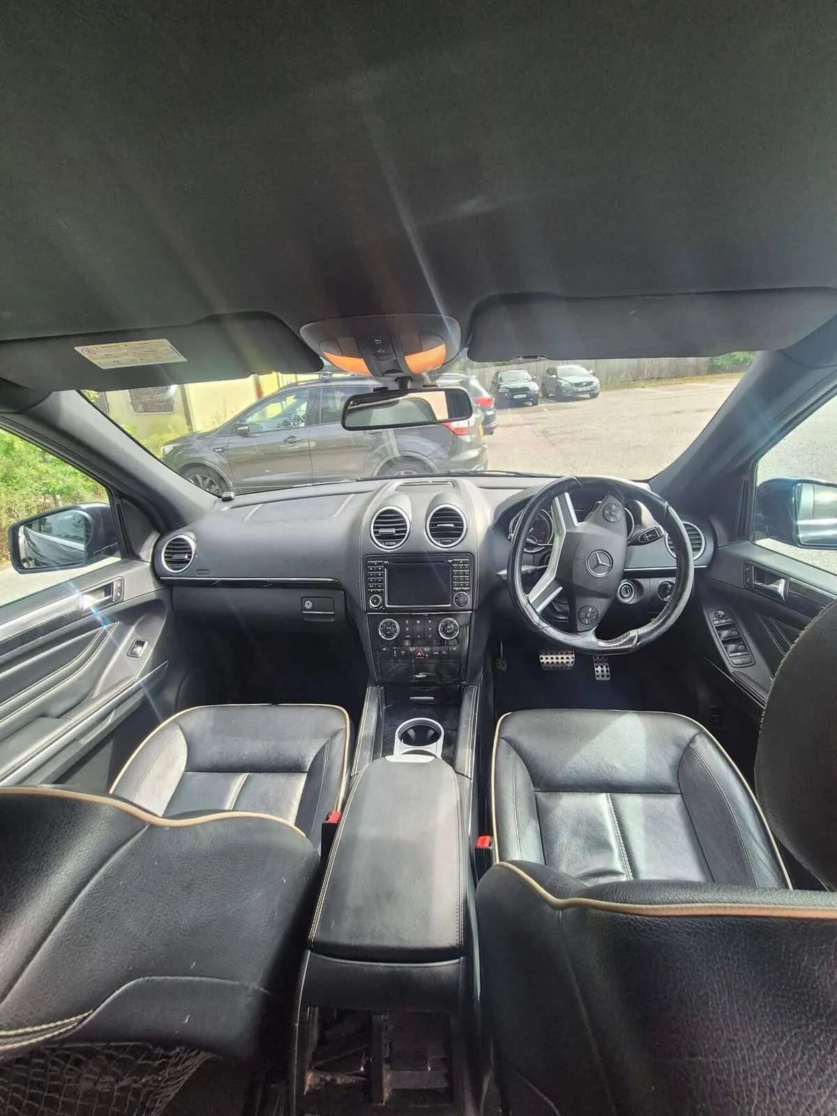Mercedes-Benz M-Class 2011 photo 5
