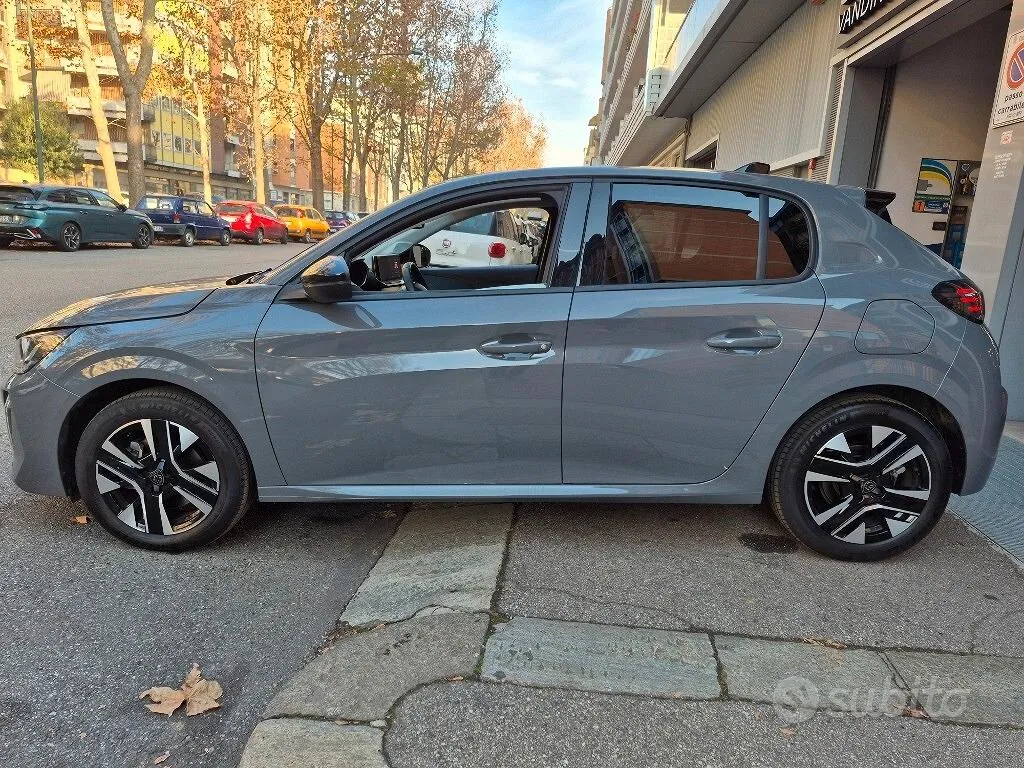 Peugeot 208 2025 photo 5