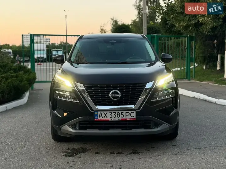 Nissan Rogue 2023 photo 2
