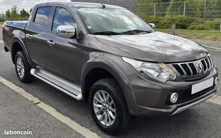 Mitsubishi L200 2018 photo 3
