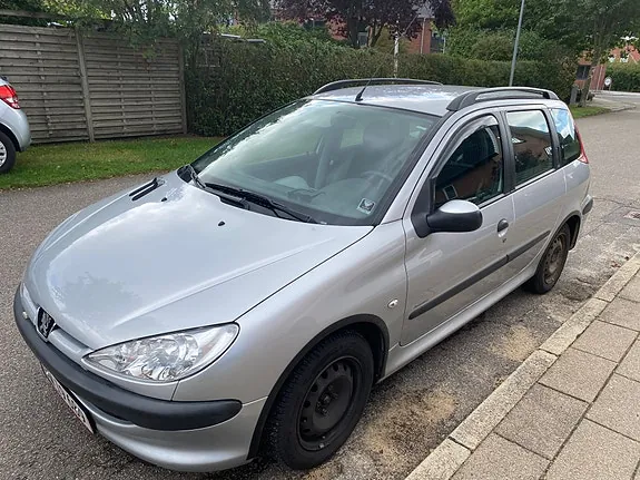 Peugeot 206