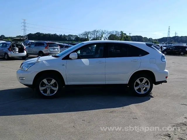 Toyota Harrier 2006 photo 4