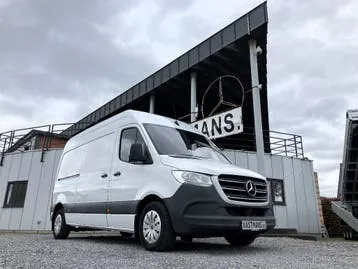 Mercedes-Benz Sprinter 2021 photo 2