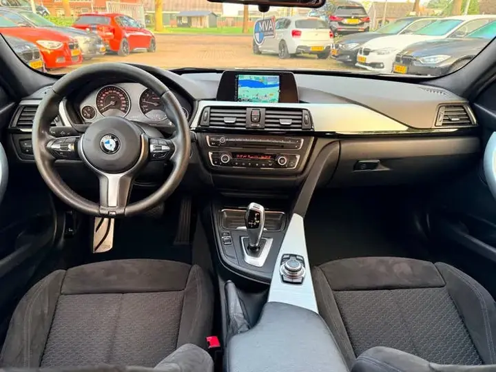 BMW 3Serie 2015 photo 2