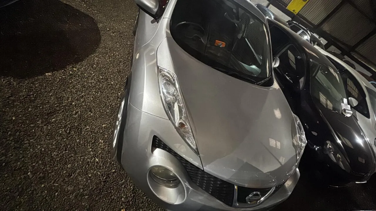 Nissan Juke 2010 photo 3