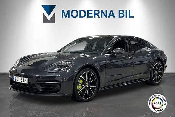 Porsche Panamera 4