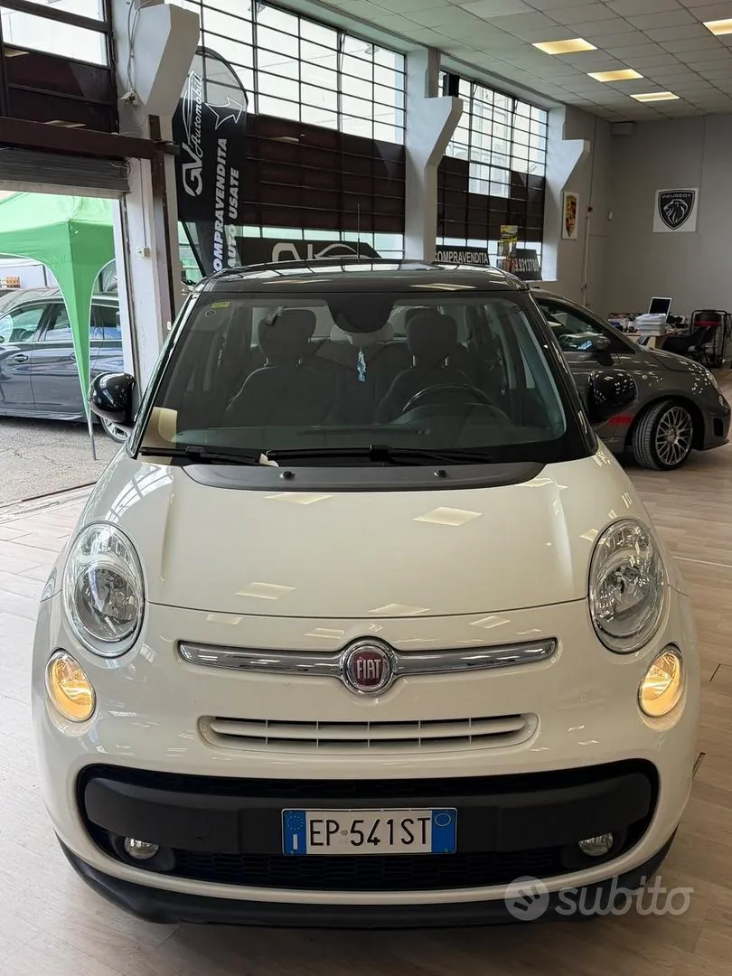 Fiat 500L 2013 photo 2