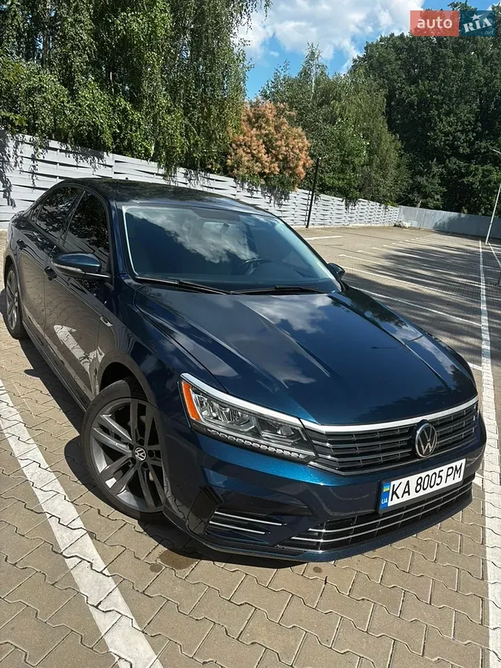 Volkswagen Passat 2017 photo 2